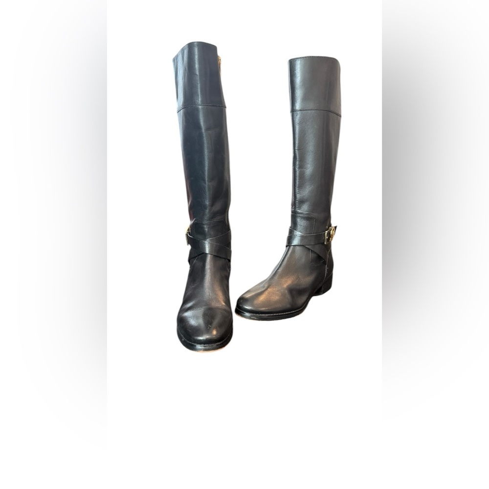 Michael Kors Black Heeled Boots Sleek Leather Design